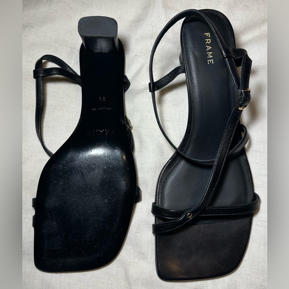 Frame Le Braxton Heels - Picture 2 of 3